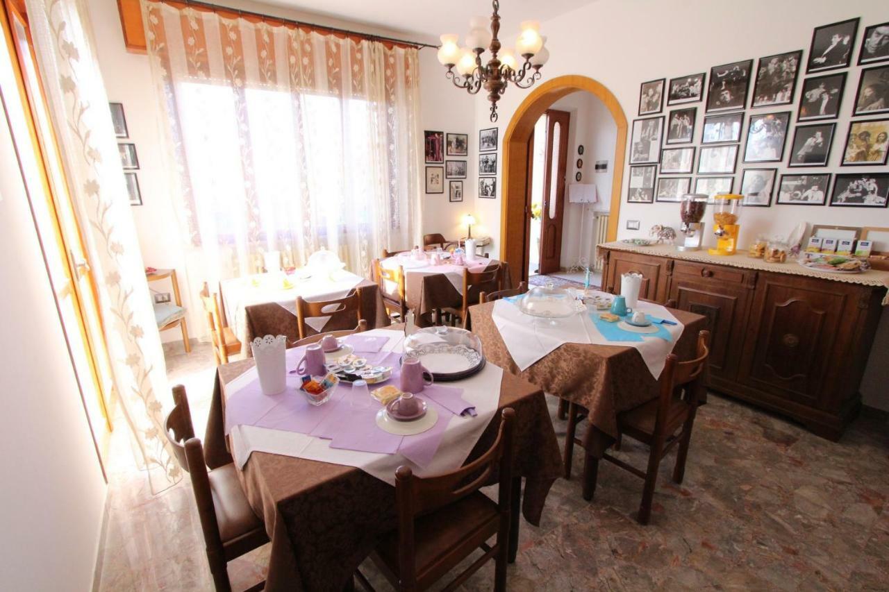 Bed and Breakfast A Casa Di Gabri San Giovanni In Marignano Exterior foto